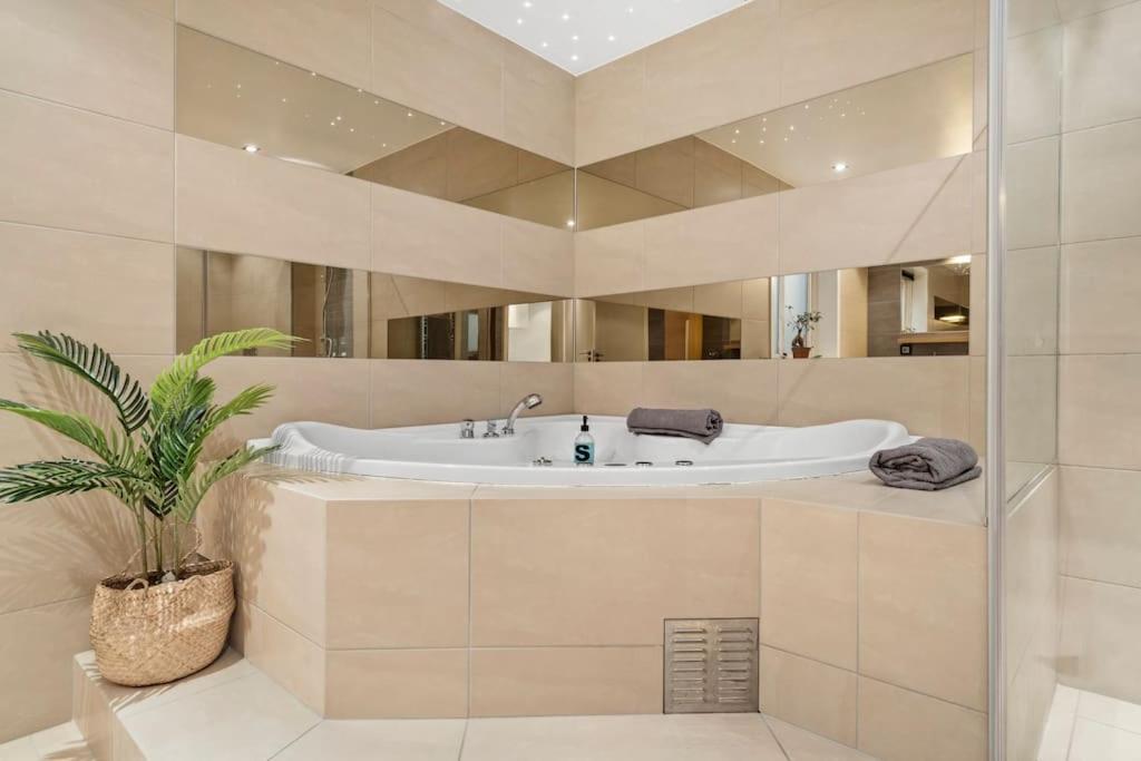 Penthouse Leilighet 200 Kvm Vakker Sjoutsikt. Daire Bergen Dış mekan fotoğraf