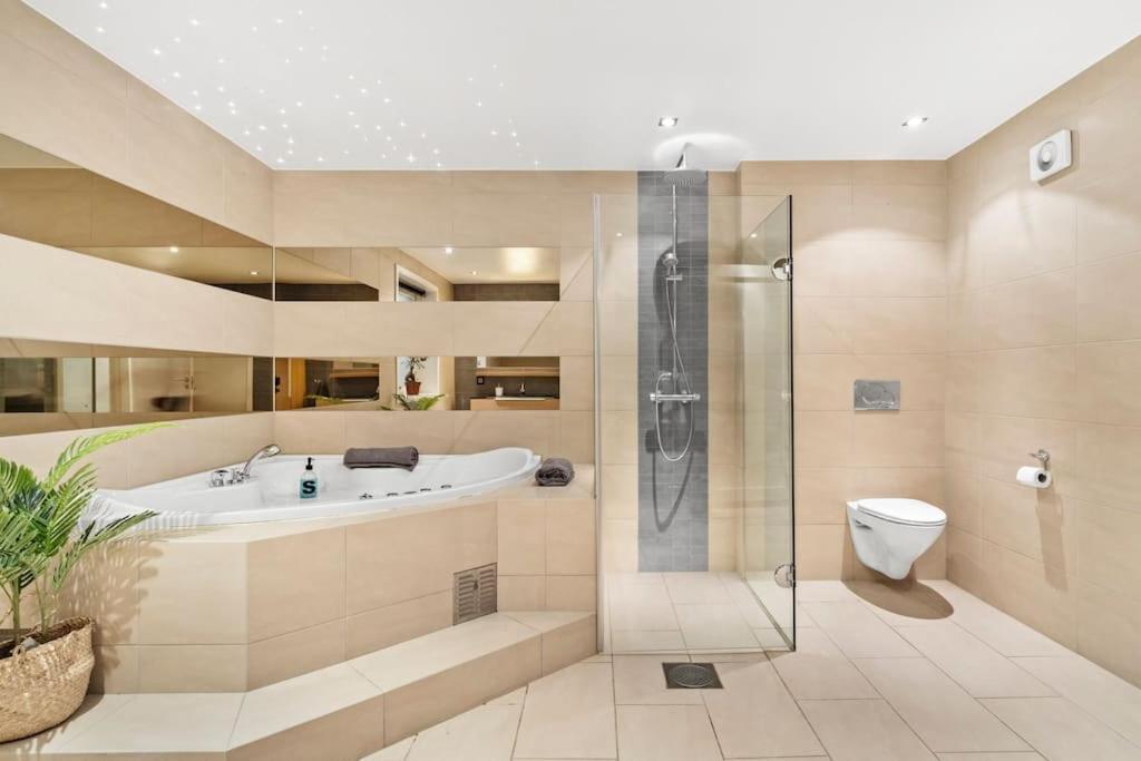 Penthouse Leilighet 200 Kvm Vakker Sjoutsikt. Daire Bergen Dış mekan fotoğraf